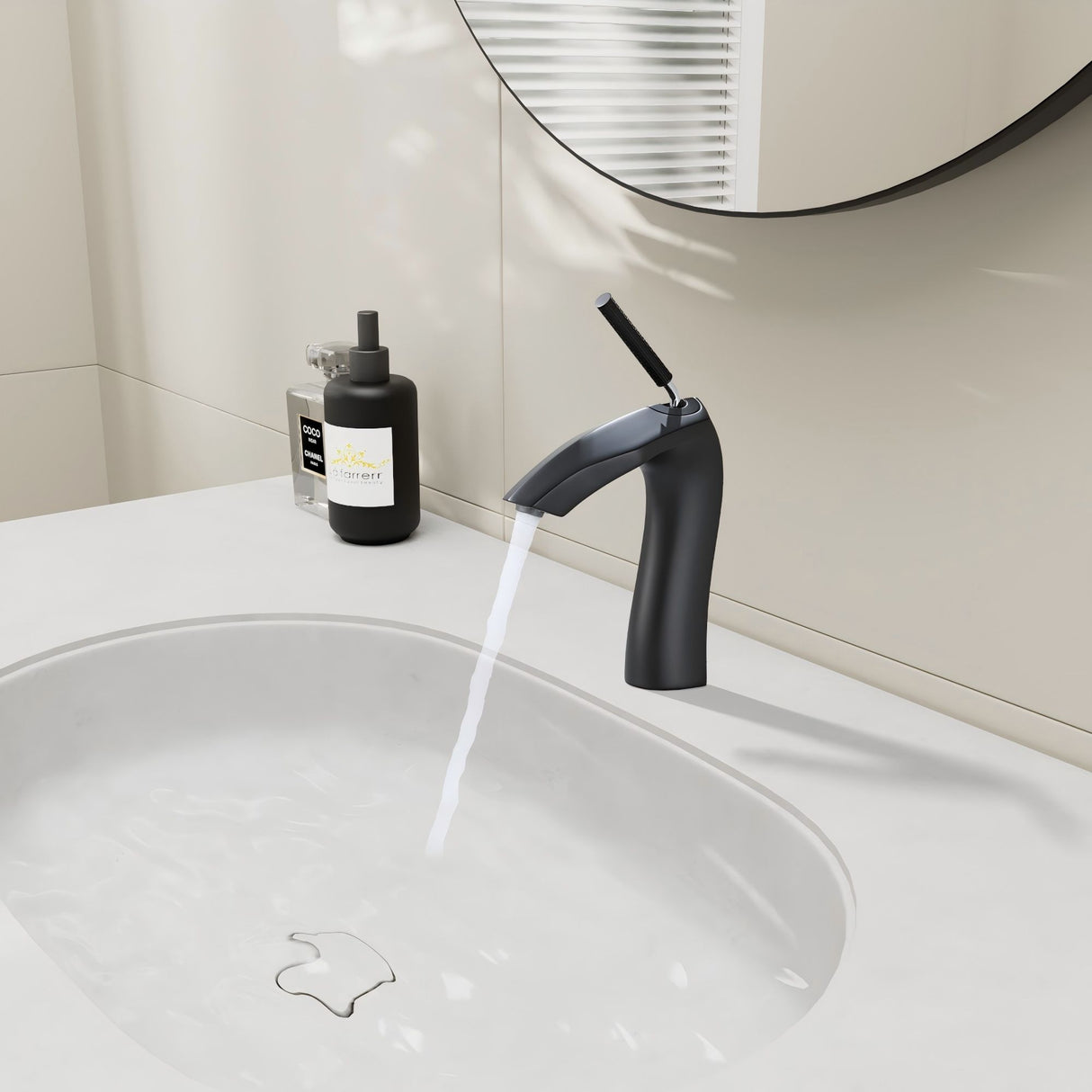 Contemporary Single Handle Lavatory Basin Sink Faucet Brass