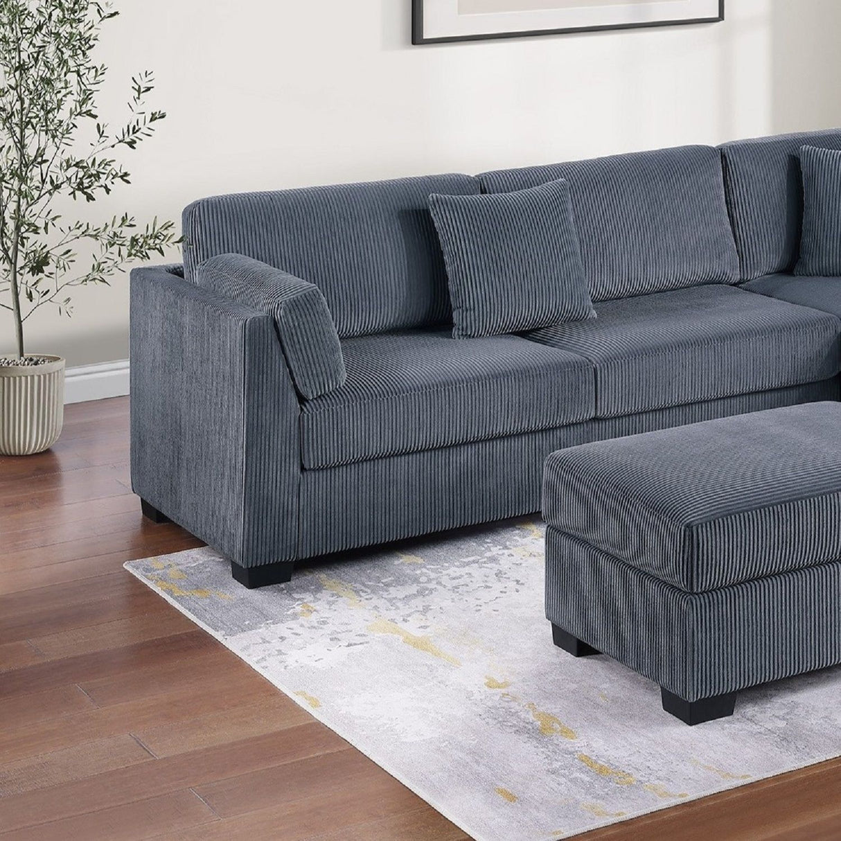 Sectional Sofa Set With Reversible Left / Right Chaise And Matching Cocktail Ottoman