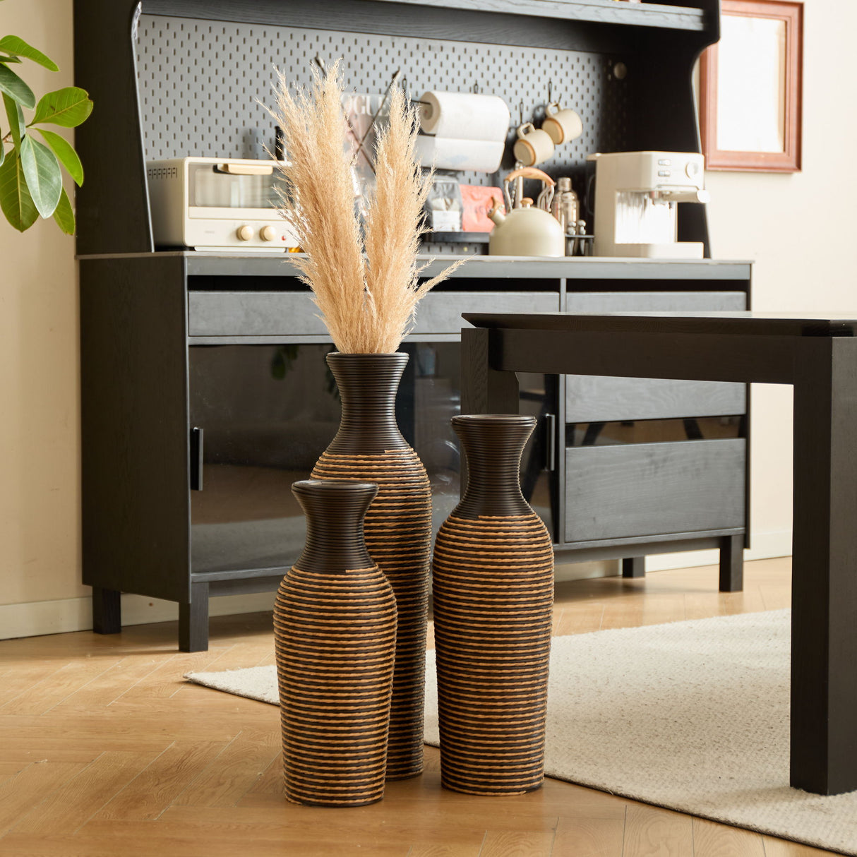 Classic And Neat Floor Vase, High Independent Flower Stand (Set of 3)