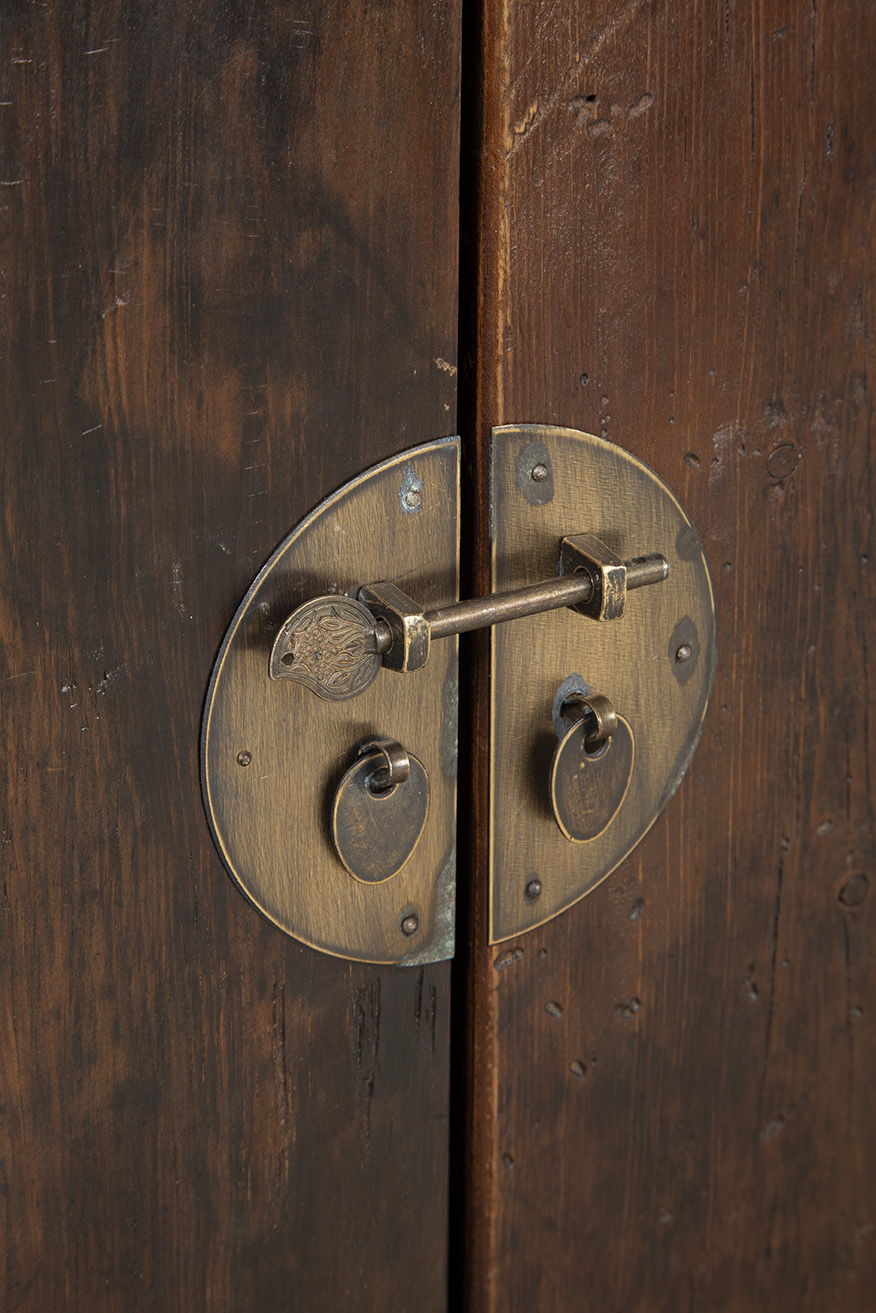 Farley - Antique Cabinet - Dark Brown