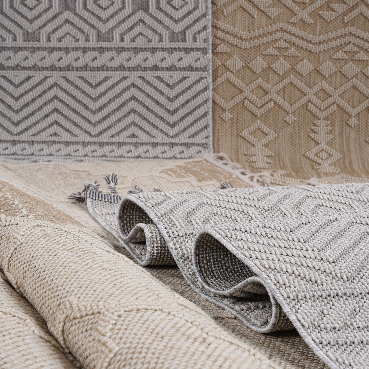 Guros - Indoor / Outdoor Trellis Area Rug