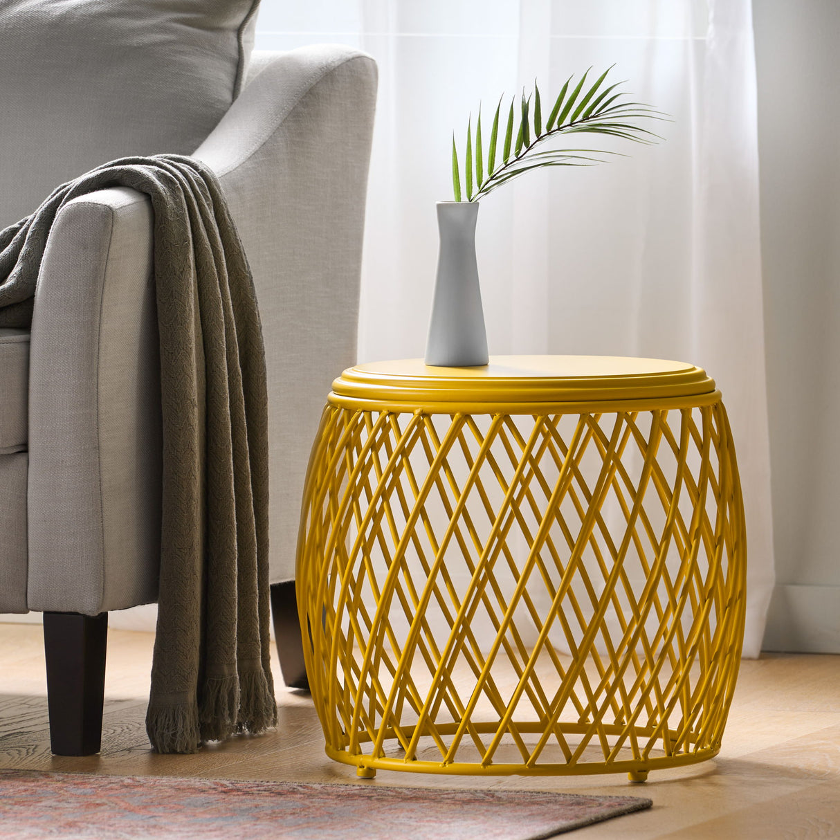 Alamera - Side Table