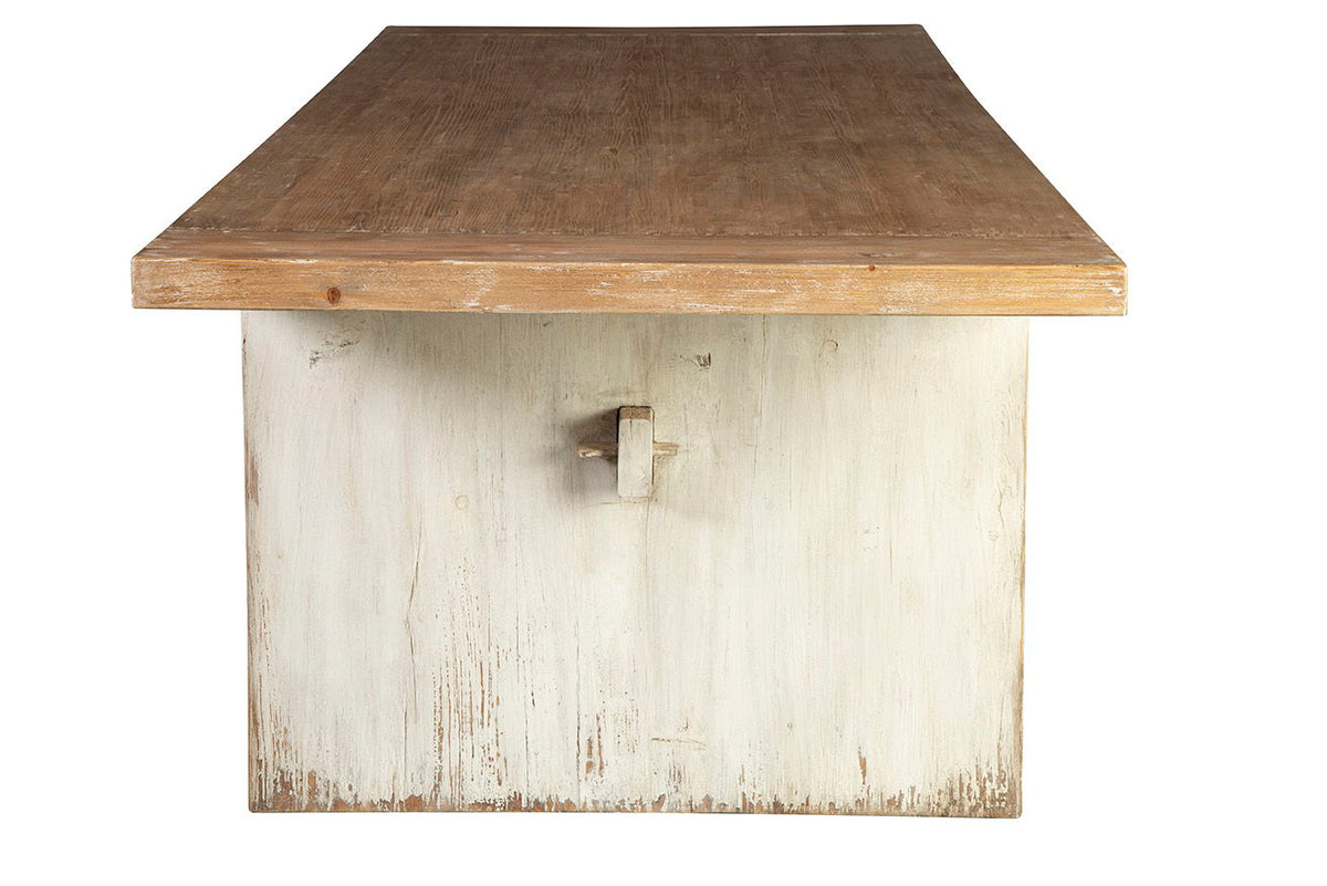 Greenbriar - Dining Table - Light Brown
