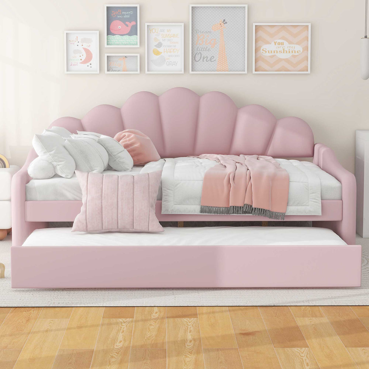 Upholstery Daybed Frame With Shell Shaped Backrest