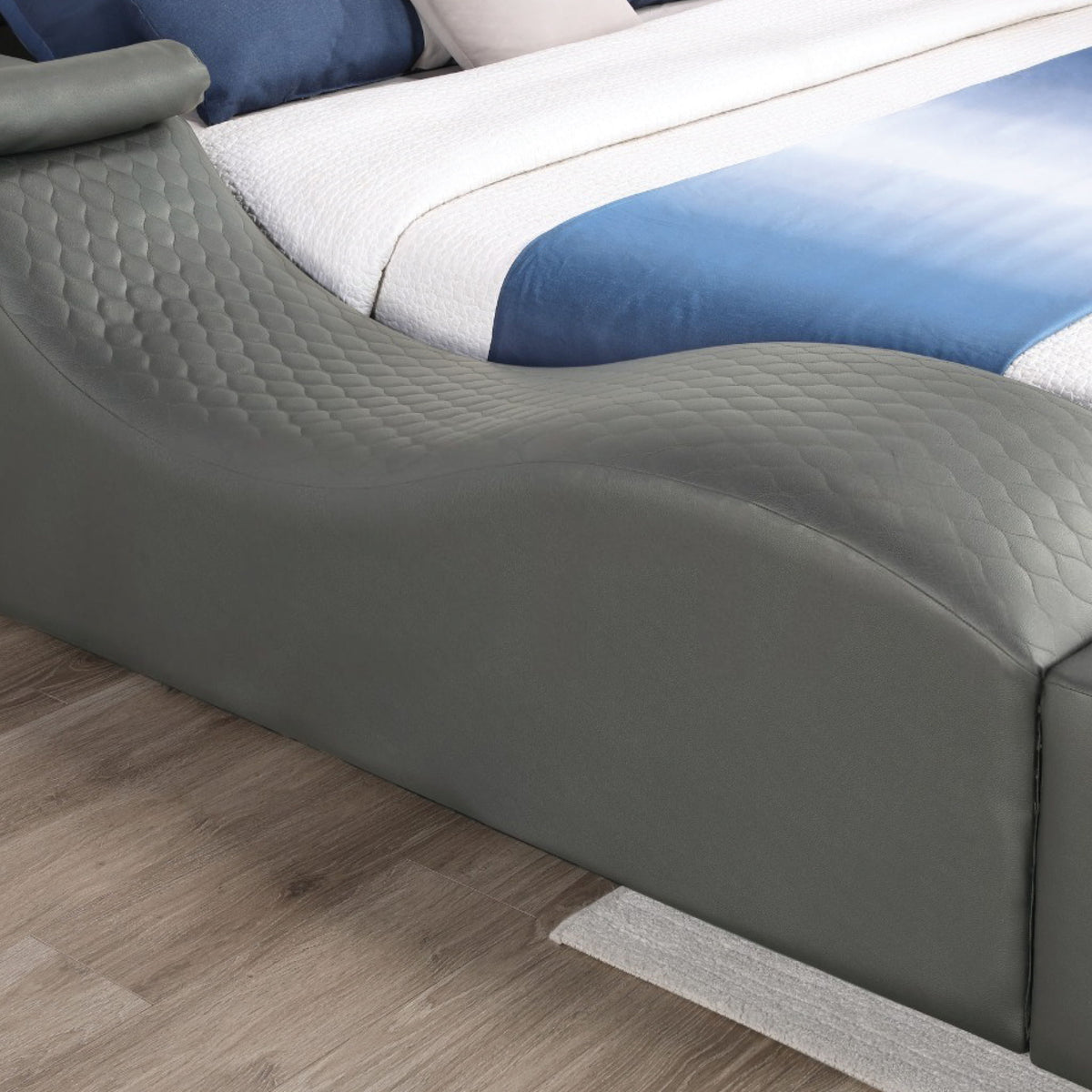 Zoya - Smart Multifunctional Massager Bed