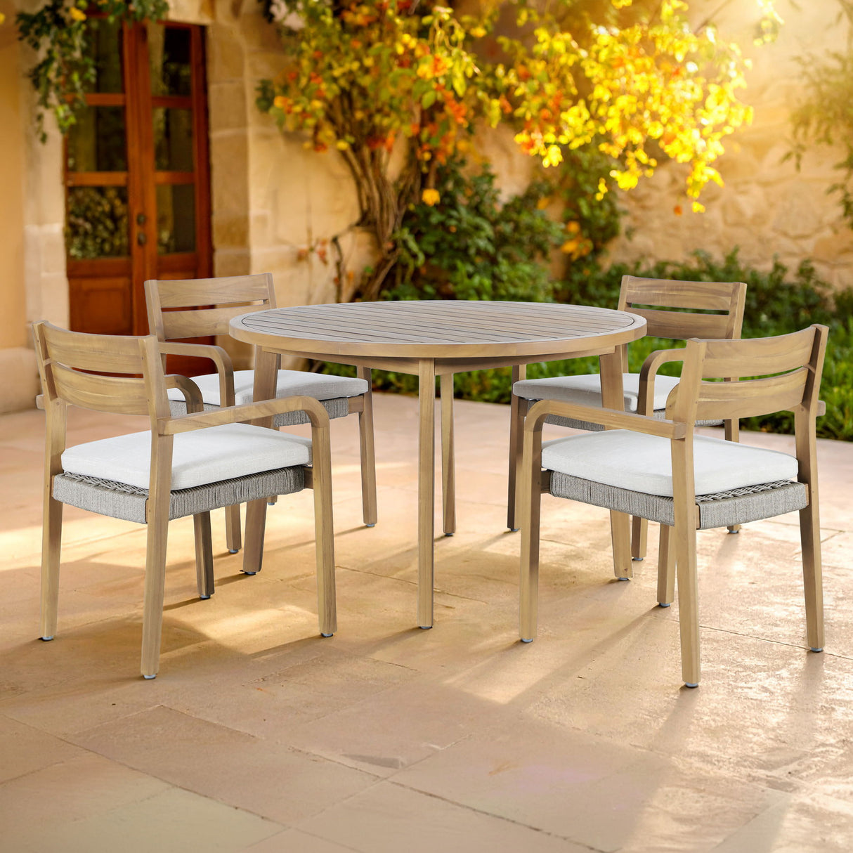 Arden - Round Patio Dining Table With 4 Patio Chairs - Natural
