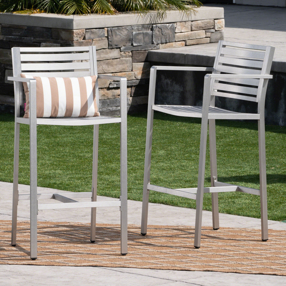 Outdoor Aluminum Rust Proof Barstools (Set of 2) - Silver