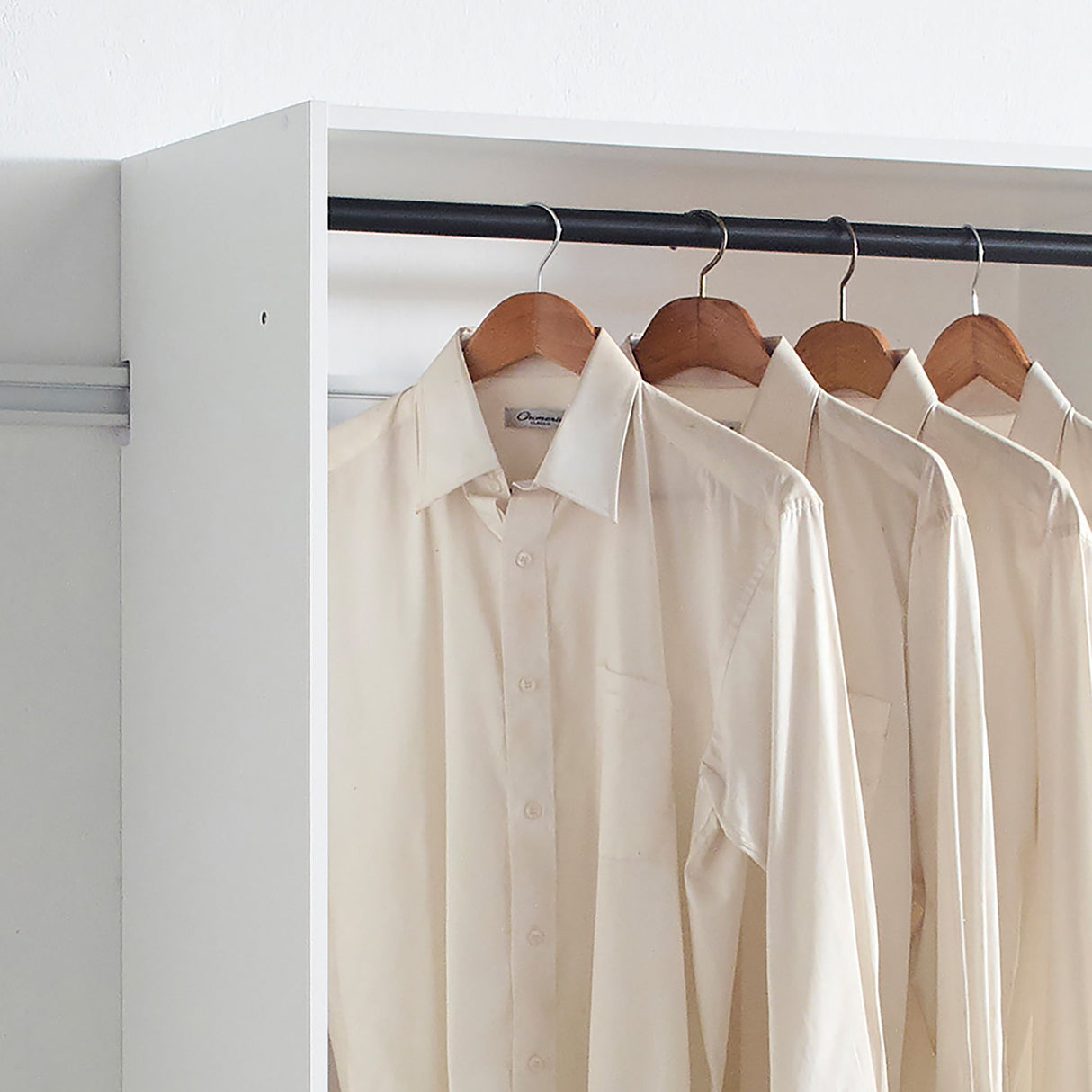 Devi - Wall Mounted Closet System, Modular Units