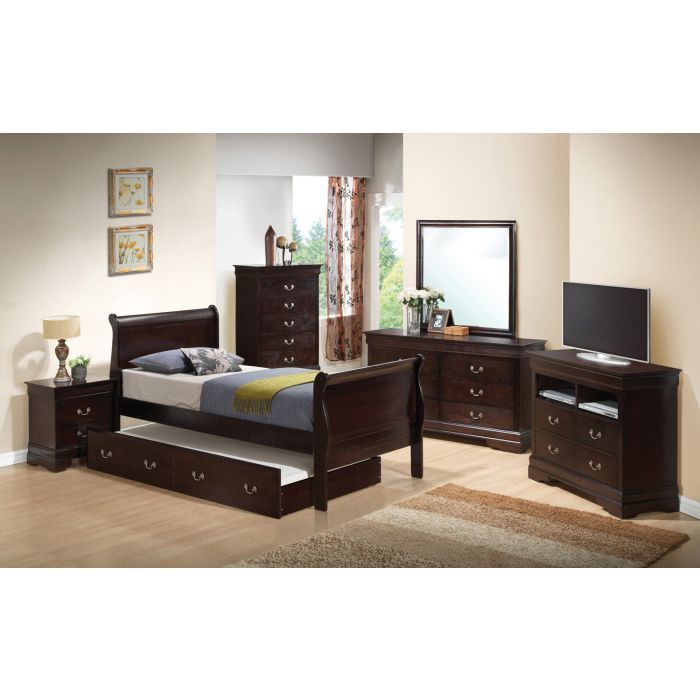 Elegant Trundle Bed With Timeless Charm