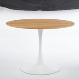 Mid-Century Tulip Dining Table With Round Top