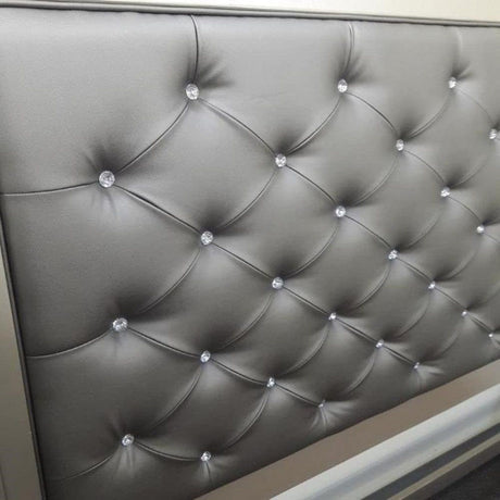 Tufted Headboard Bed
