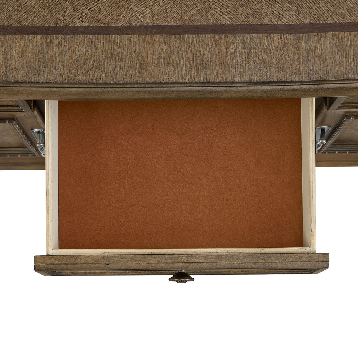 Madison Park - Server & Hutch With Led - Walnut