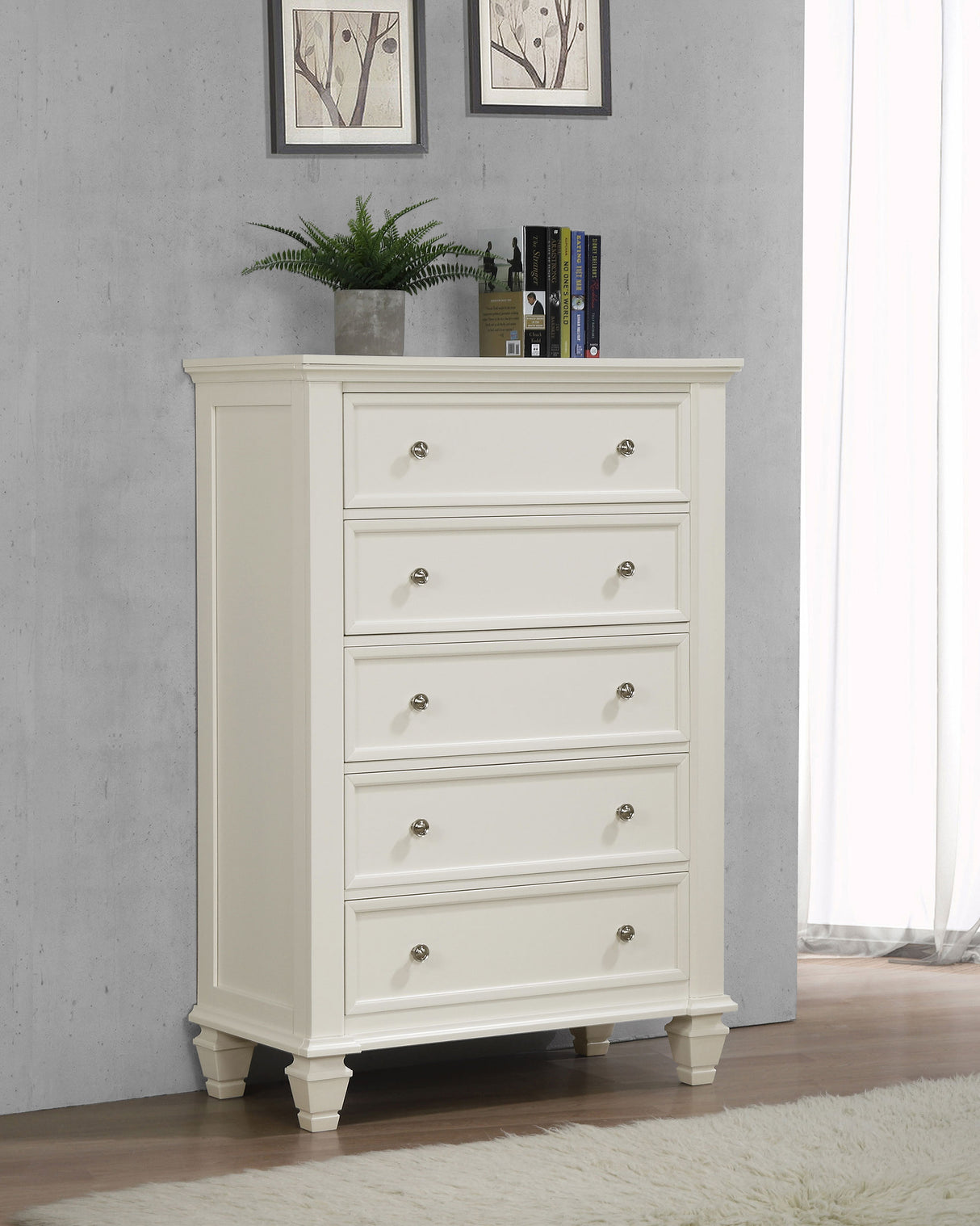Sandy Beach 5-Drawer Bedroom Chest in Cream White