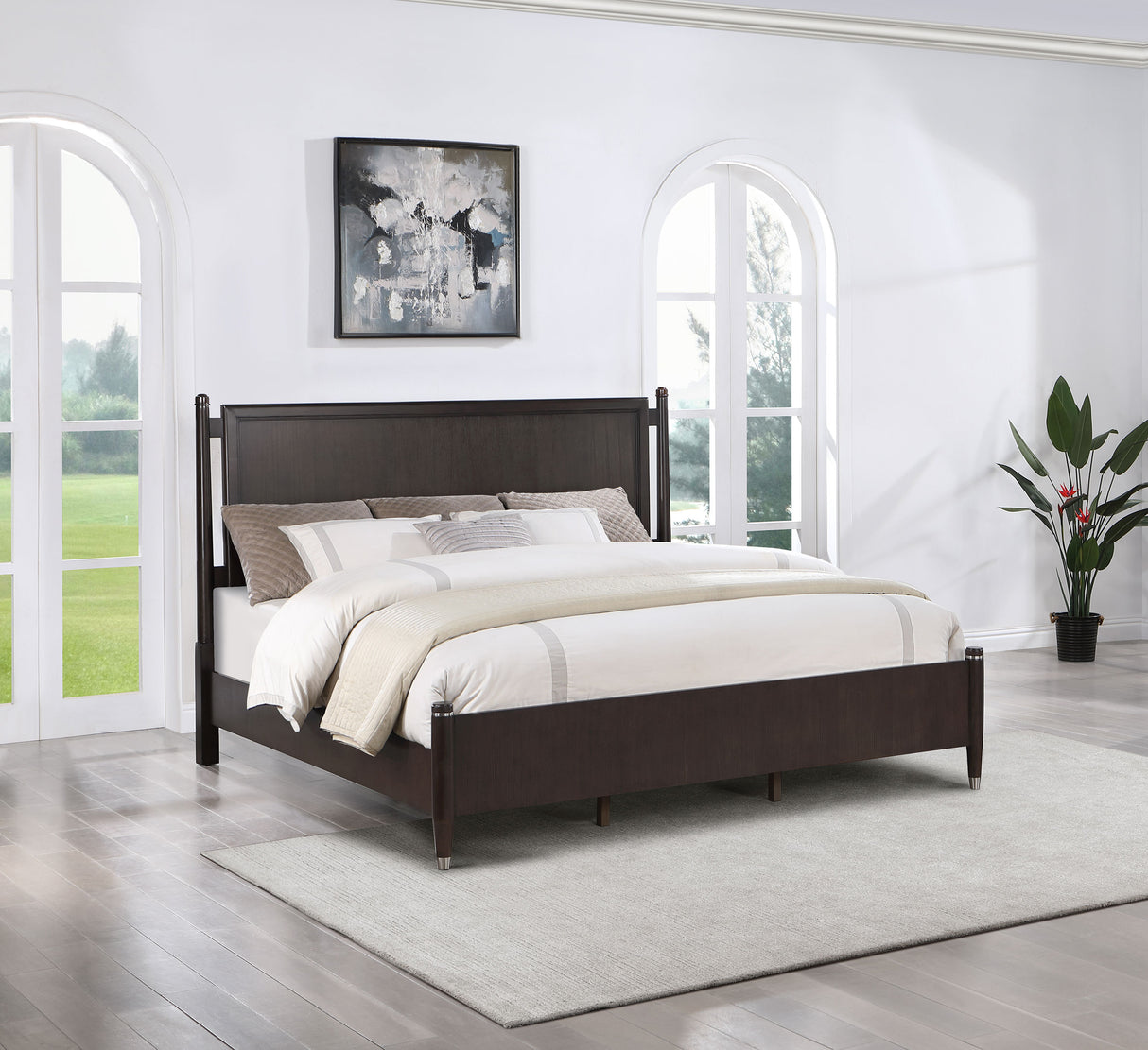Emberlyn Wood Queen Poster Bed in Brown