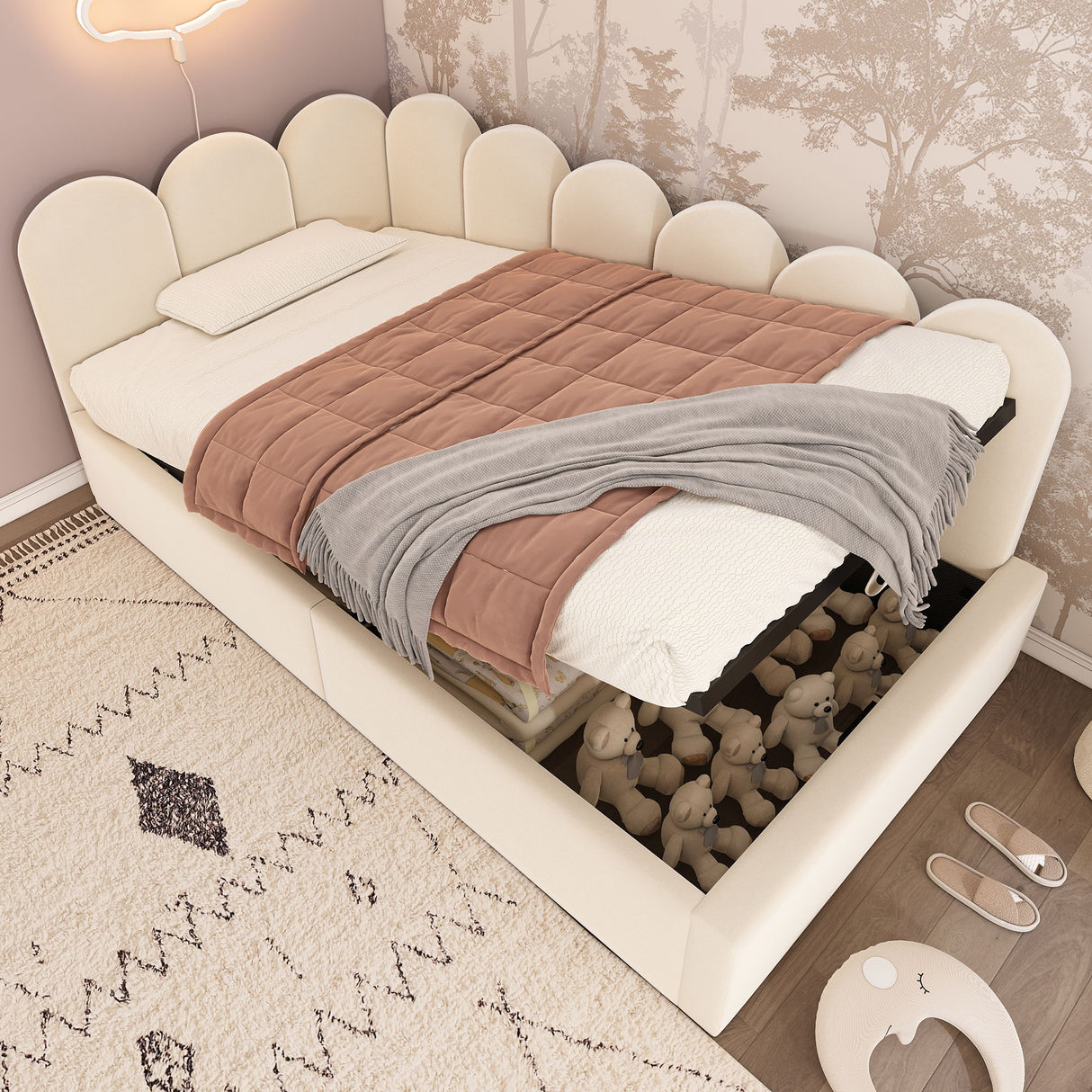 Upholstered Daybed With Hydraulic Storage