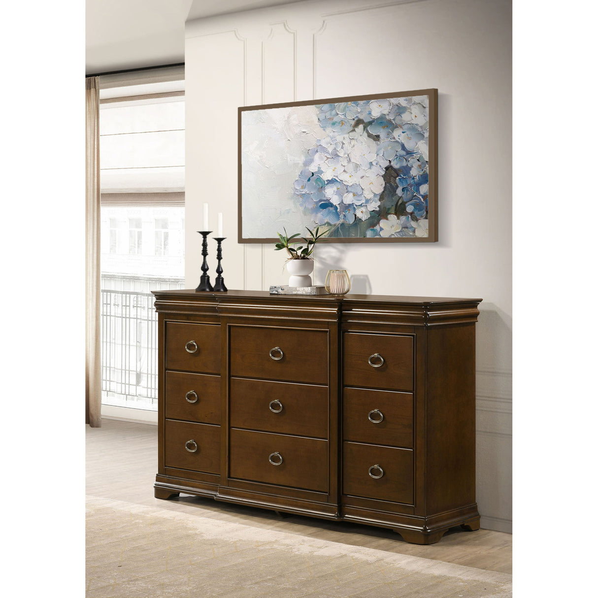 Leonide - 9 Drawer Dresser - Cherry