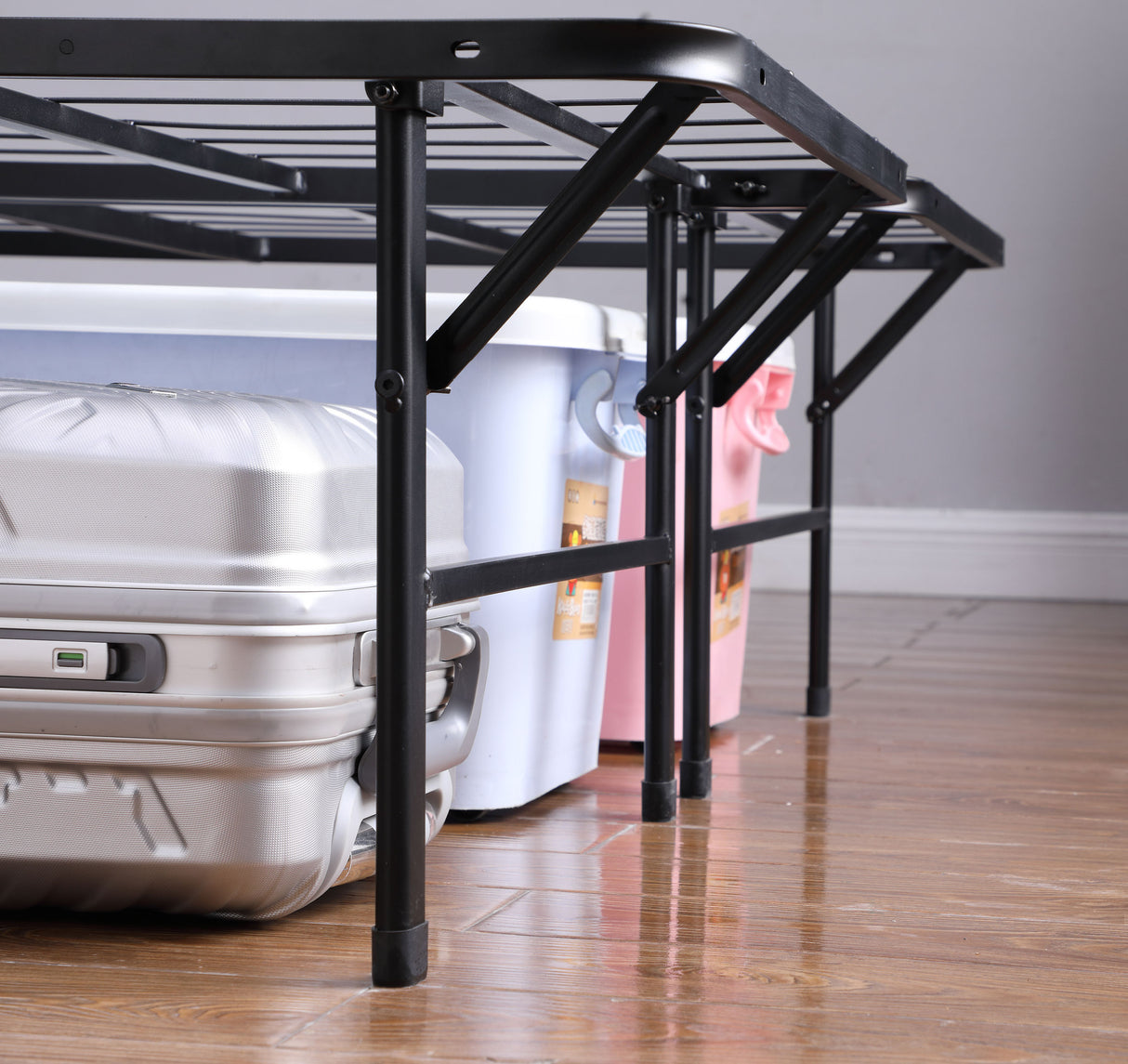 Mabel Metal Eastern King Platform Bed - Black