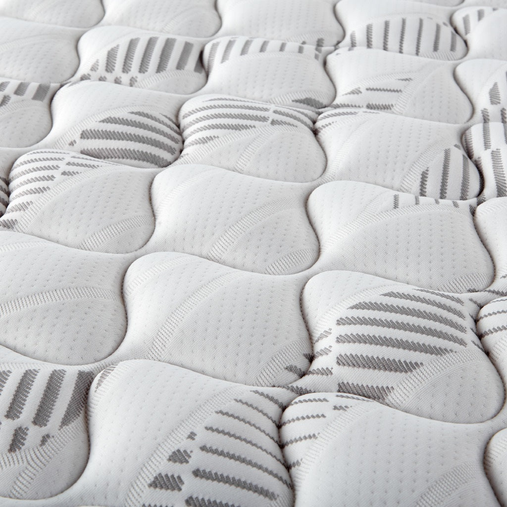 Hayes Full Firm Tight Top Hybrid Mattress in White