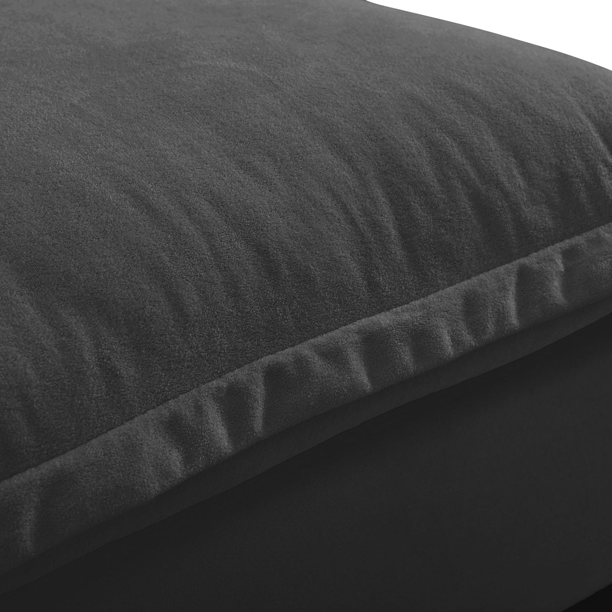 Modular Sectional Sofa With Movable Ottoman & Pillows