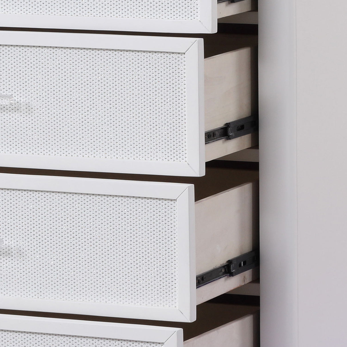 Opium - 5 Drawer Chest - White