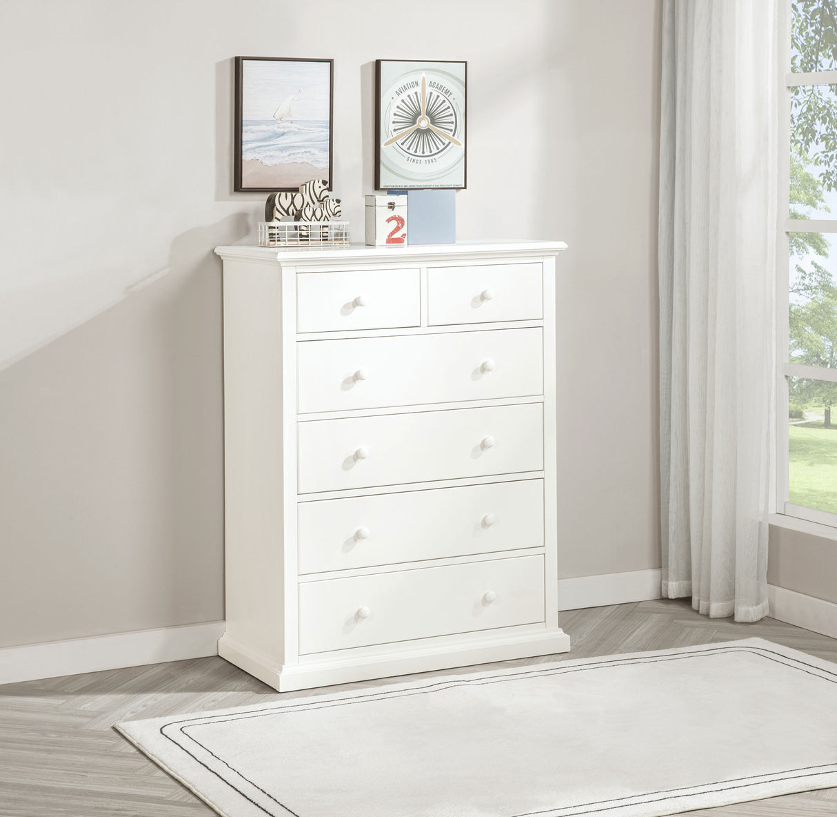 Sumerlin 6-Drawer Chest of Drawers in White