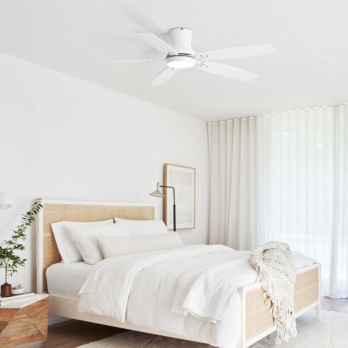 52" Flush Mount Ceiling Fan With Light, DC Motor, Remote Control, Dual Color