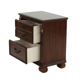 Bedroom Furniture Set With Traditional Style