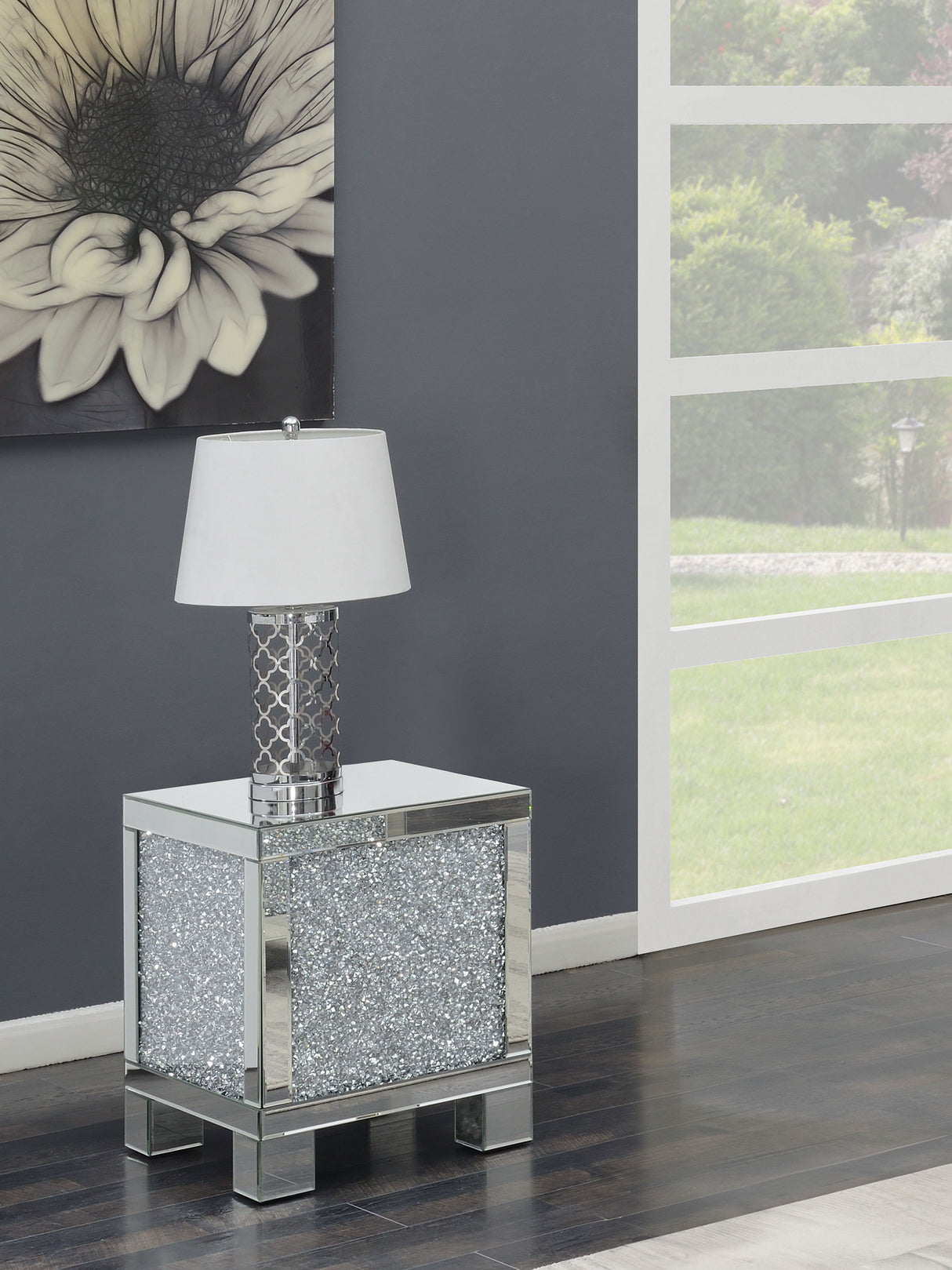 Gillian Mirrored Acrylic Side End Table, Silver