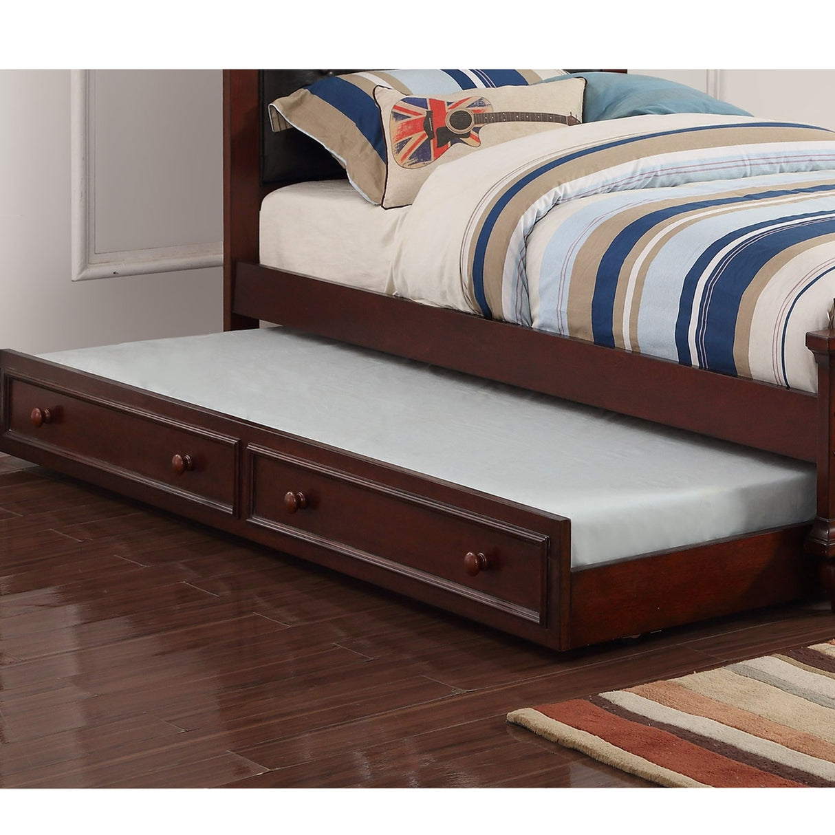 Contemporary Style Bed With Trundle