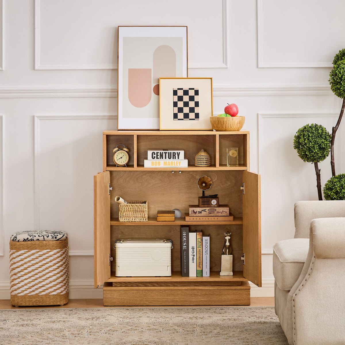 Fluted Sideboard Buffet Cabinet With 2 Doors And Adjustable Shelf, Storage Cabinet For Entryway