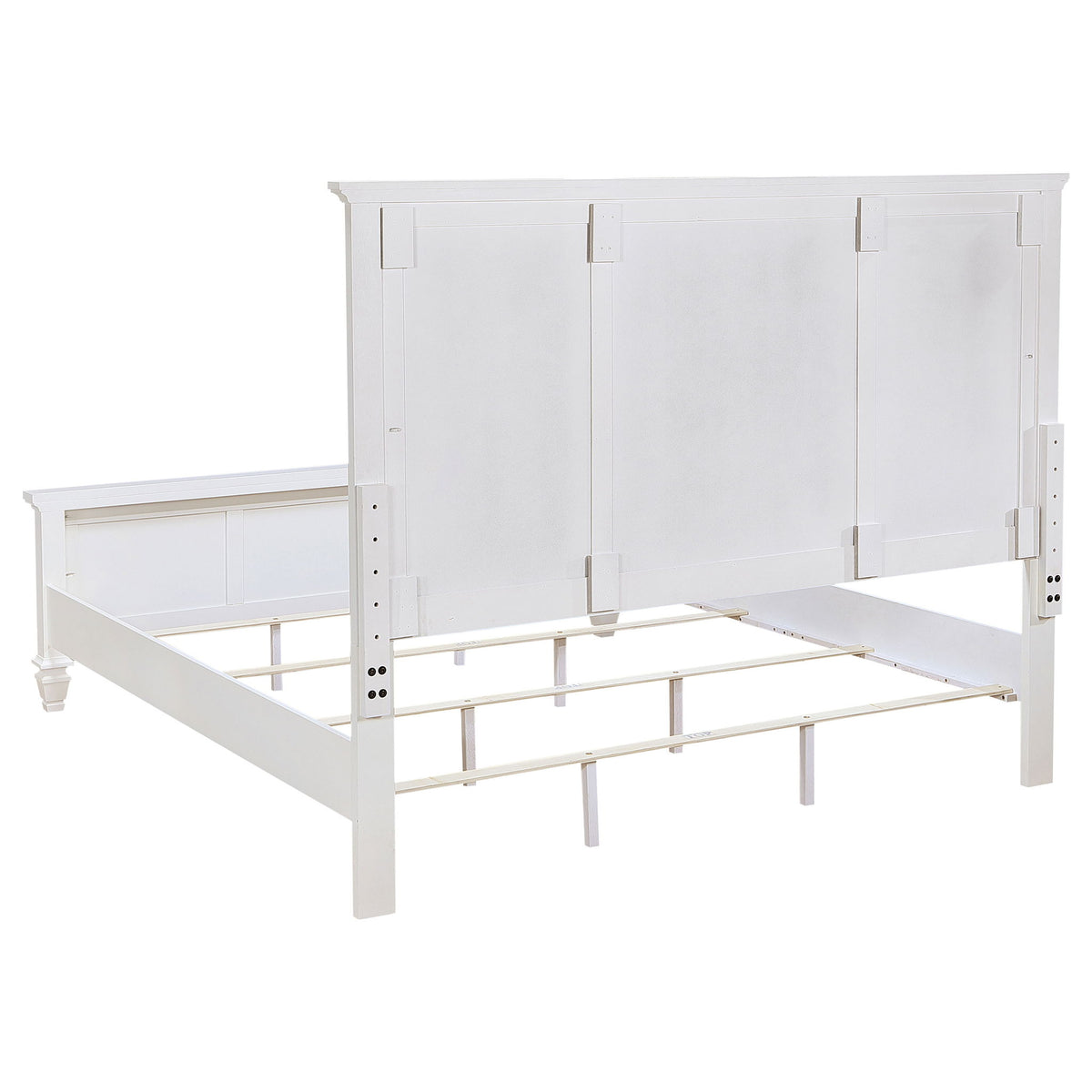 Dennis - 4 Piece Eastern King Bedroom Set - Cream White