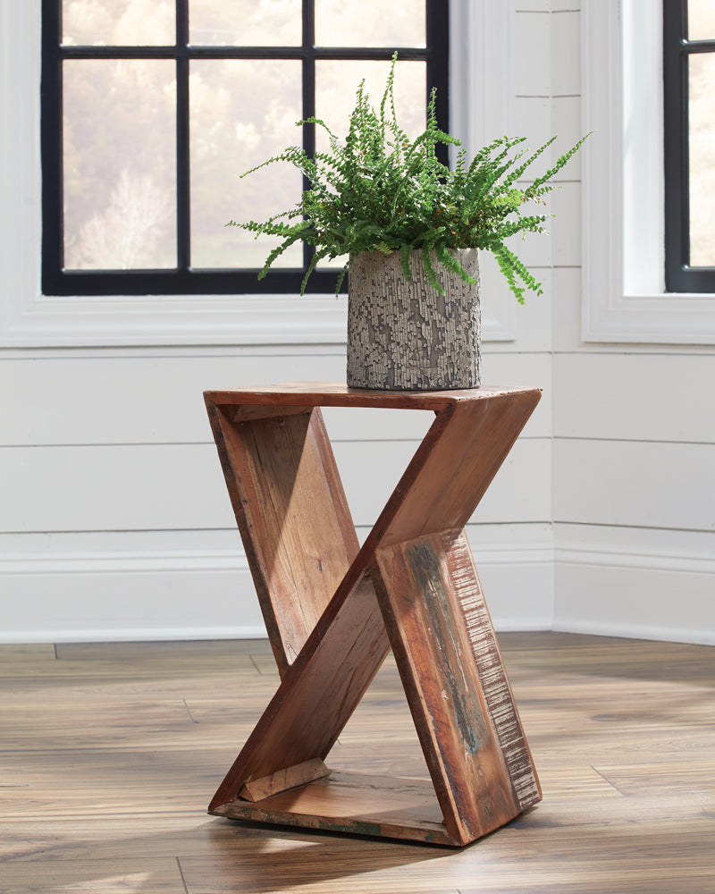 Lily Reclaimed Wood Accent Side Table - Natural