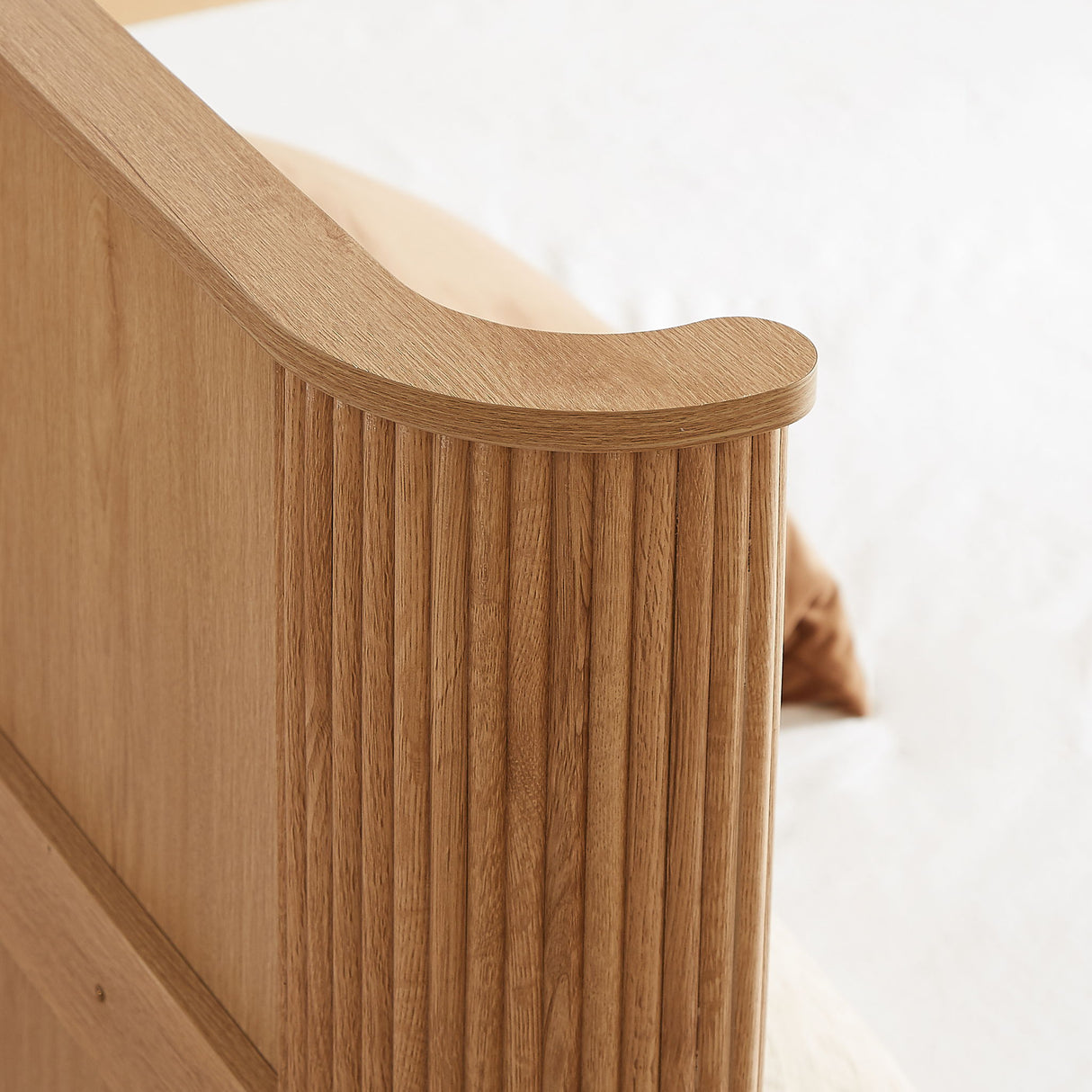 Wave Pattern Headboard Platform Bed Frame