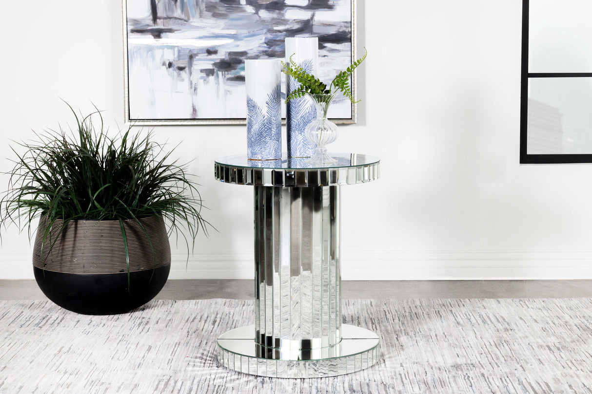 Dorielle Round Mirrored Acrylic Crystal Side Table, Silver