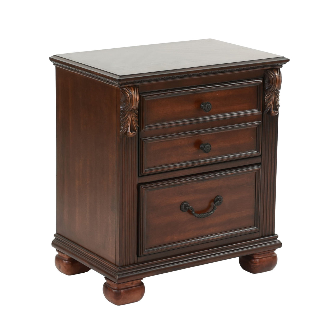 Bedroom Furniture Set With Traditional Style