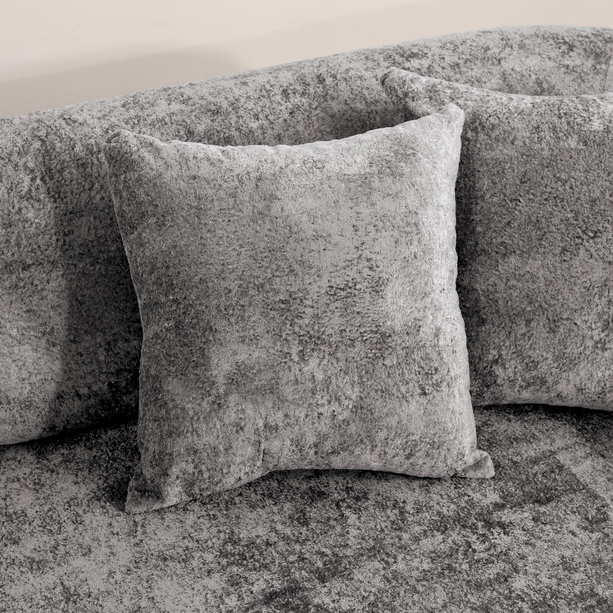 3 Seater Sofa With Built In Pet Bed Nook, Curved Design And 2 Throw Pillows