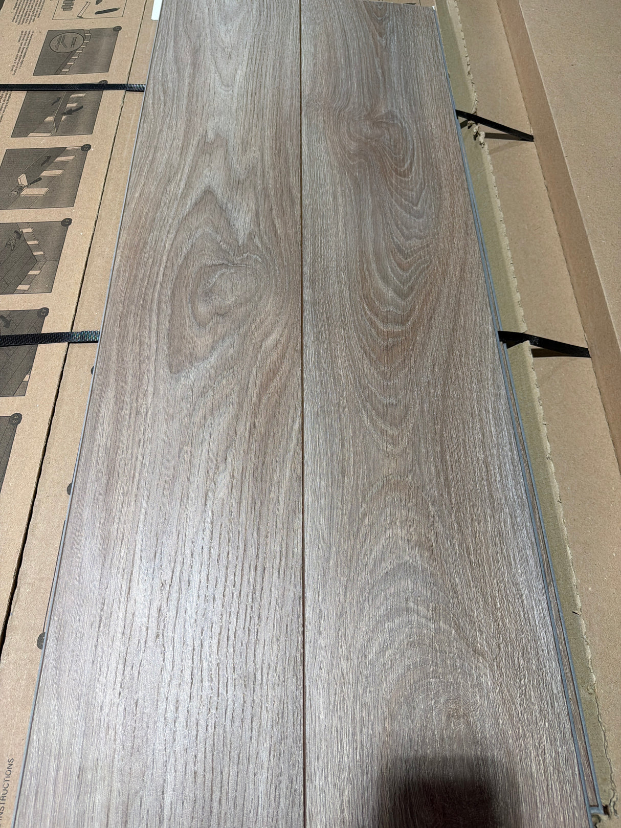 Mohawk Home Thistle Crest 5mm Thick 7.5in x 48in Waterproof Luxury Vinyl Plank Flooring