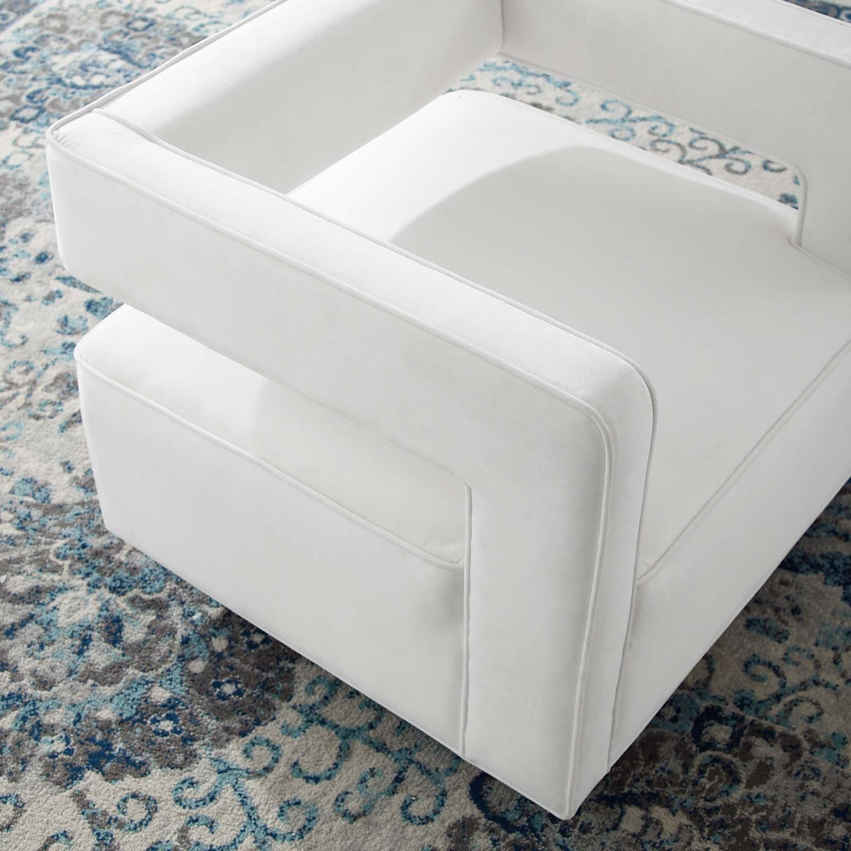 30 Inch Performance Velvet Swivel Armchair