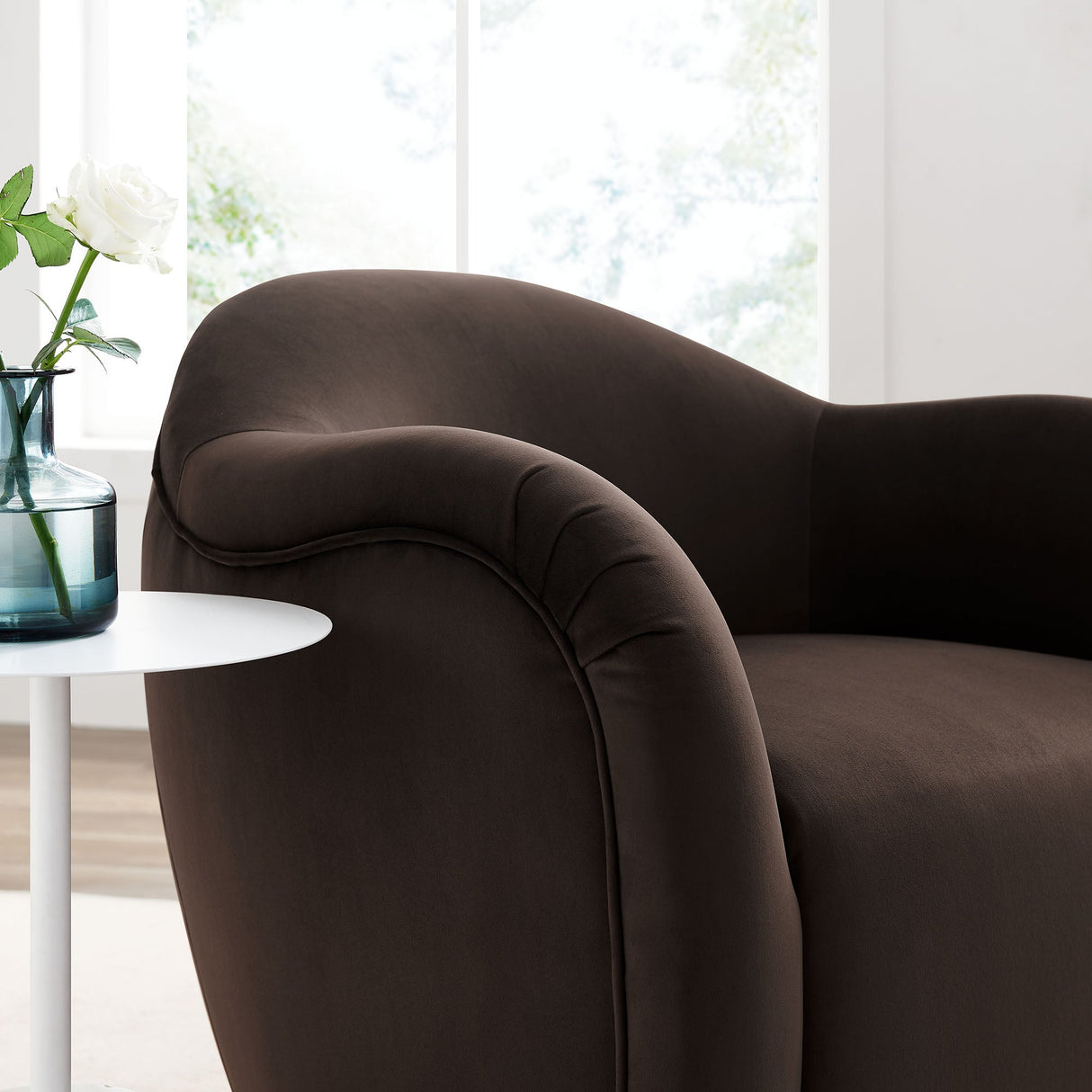 31 Inch Performance Velvet Swivel Armchair