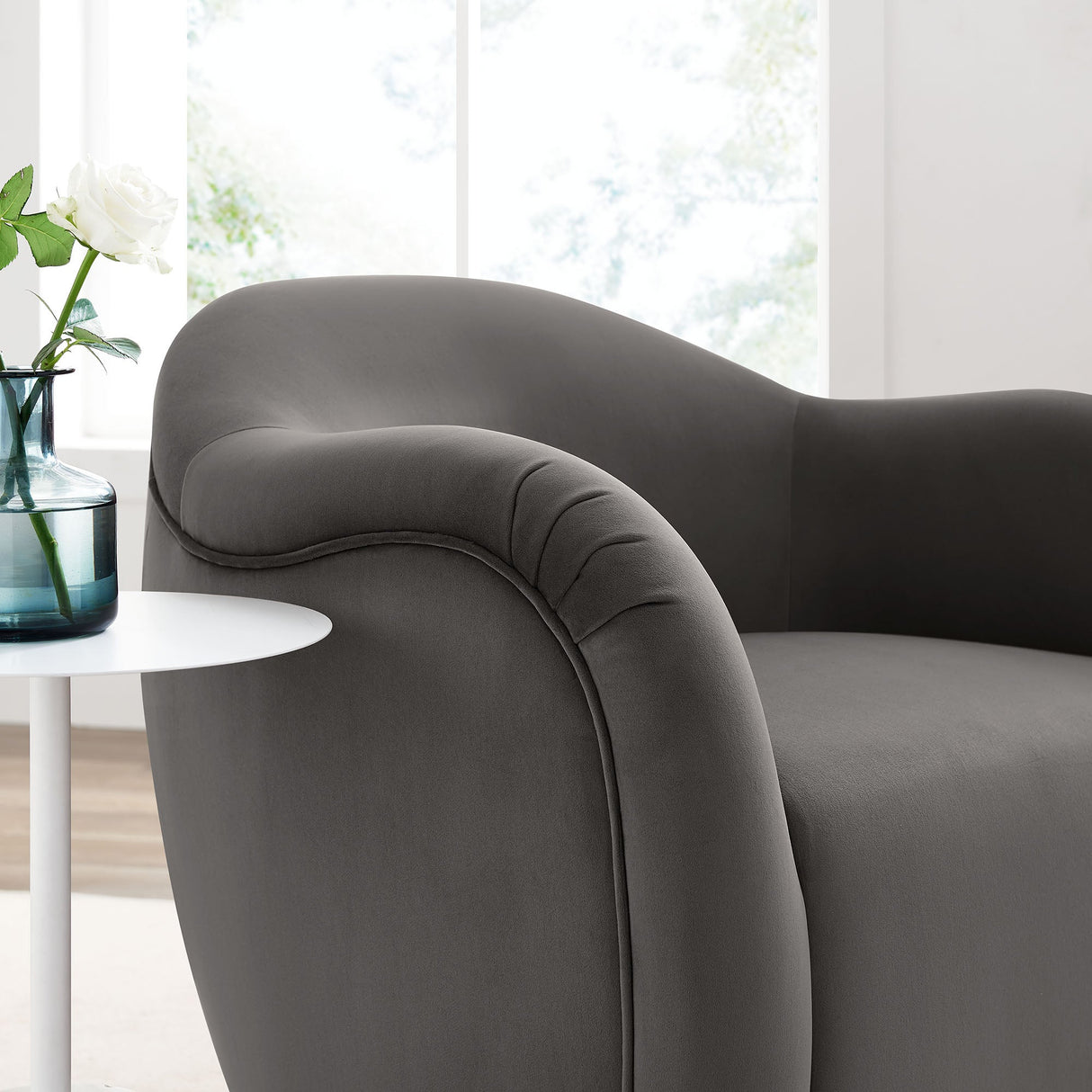 31 Inch Performance Velvet Swivel Armchair