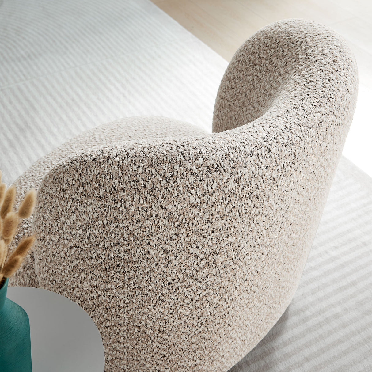 28 Inch Boucle Fabric Accent Chair