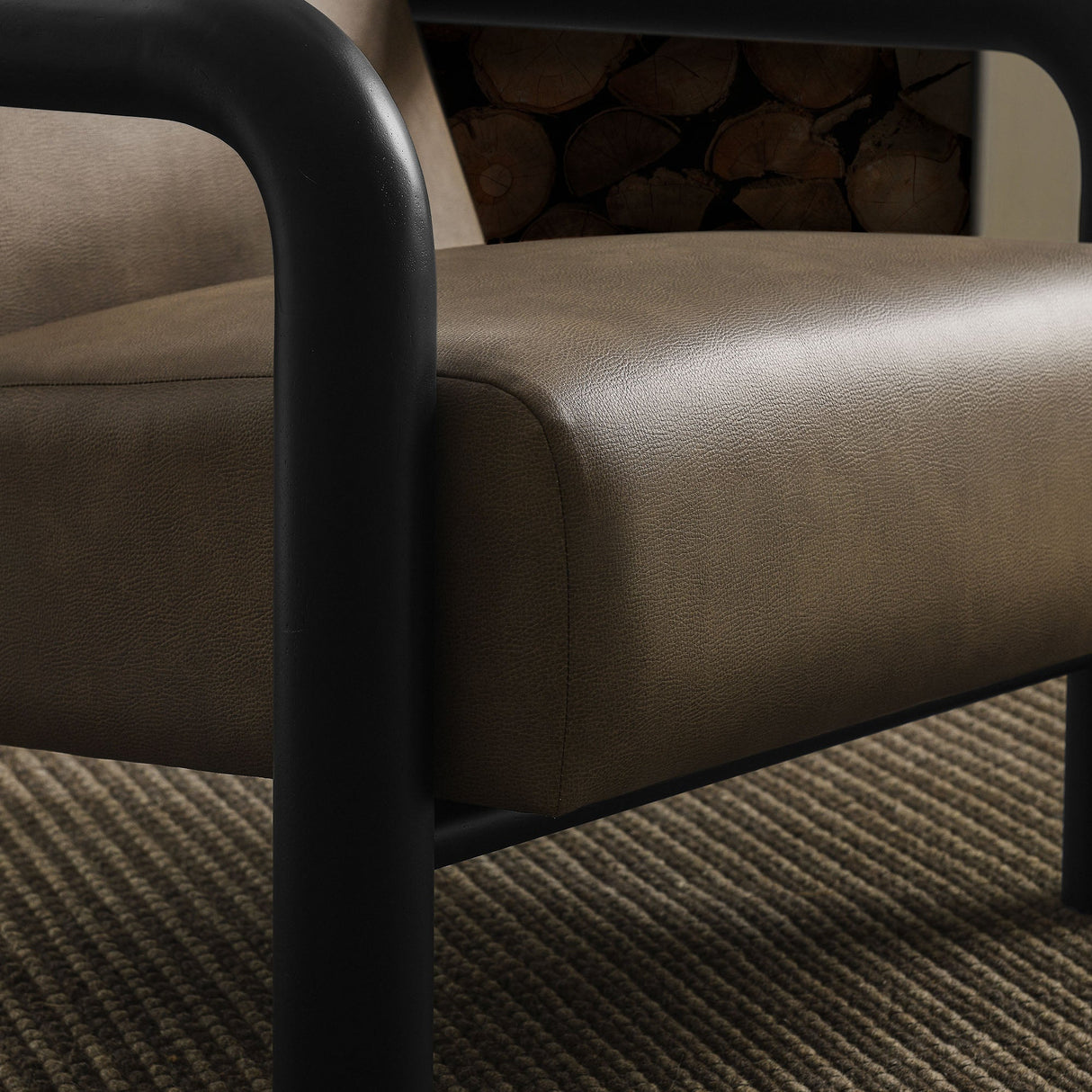 31 Inch Vegan Leather Accent Chair