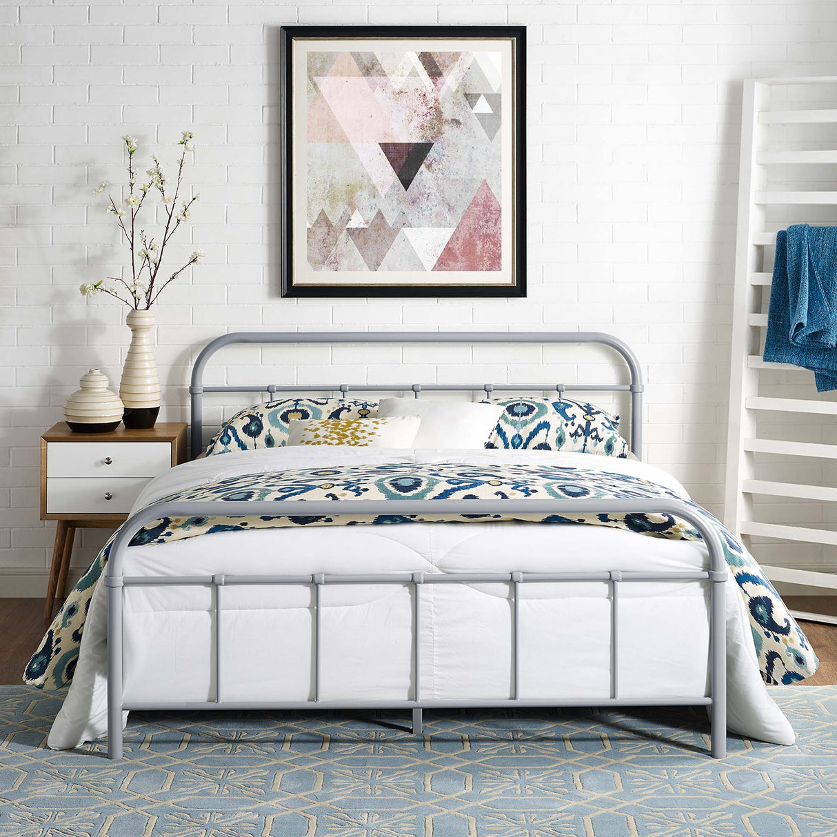 Rustic Metal 4-Poster Style Platform Bed
