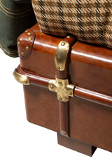 Gentlemen's - King Bed - Dark Brown