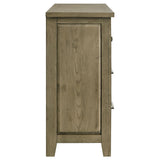 Pelton - 6 Drawer Dresser - Oak