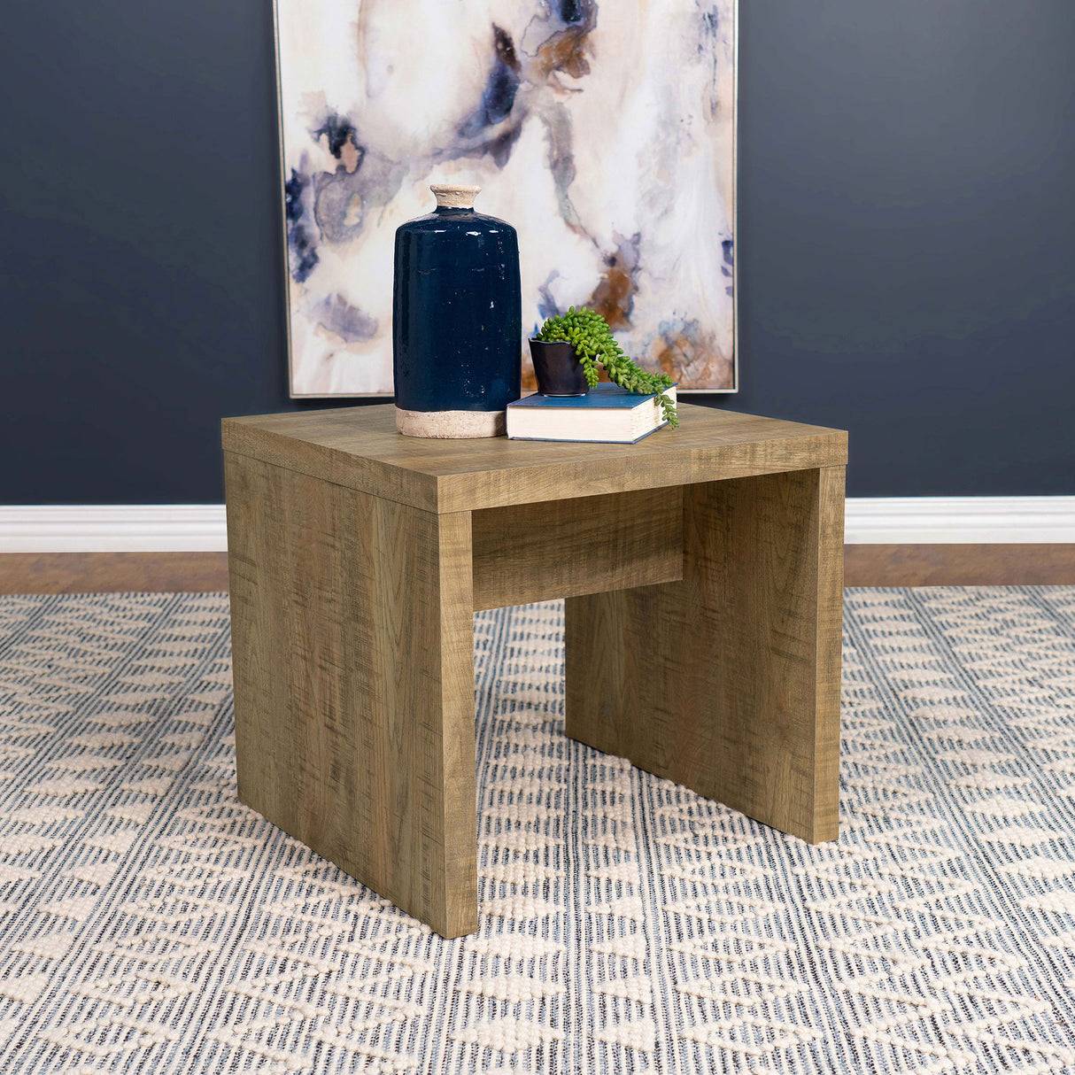 Brianna - Table