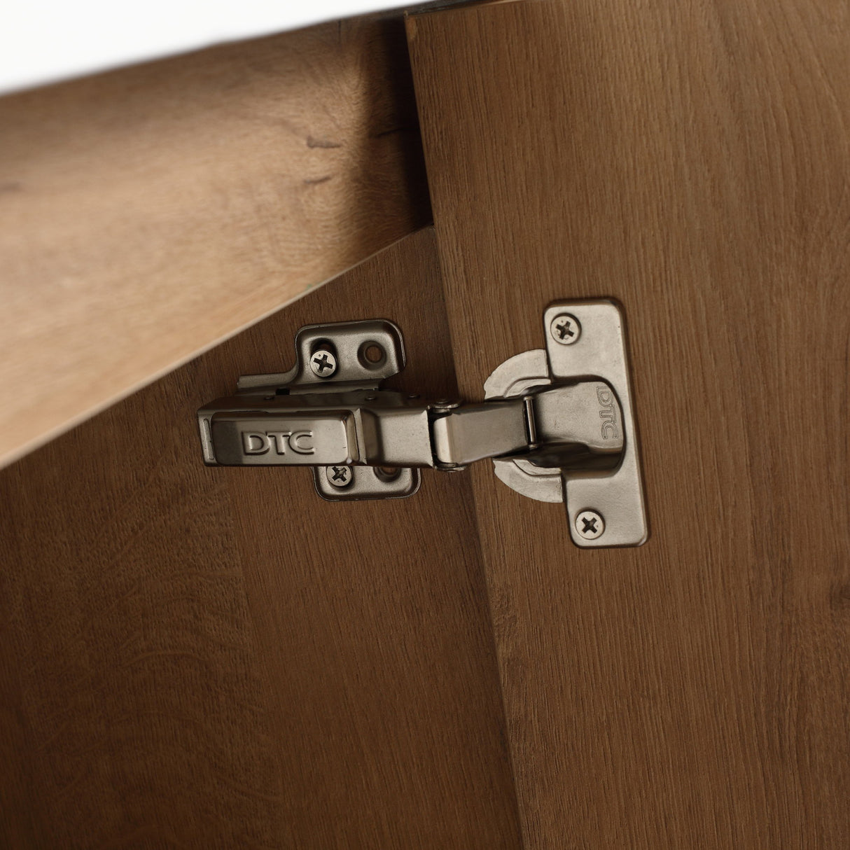 Freestanding Bathroom Vanity & Soft Close Cabinet Doors, Excluding Sink