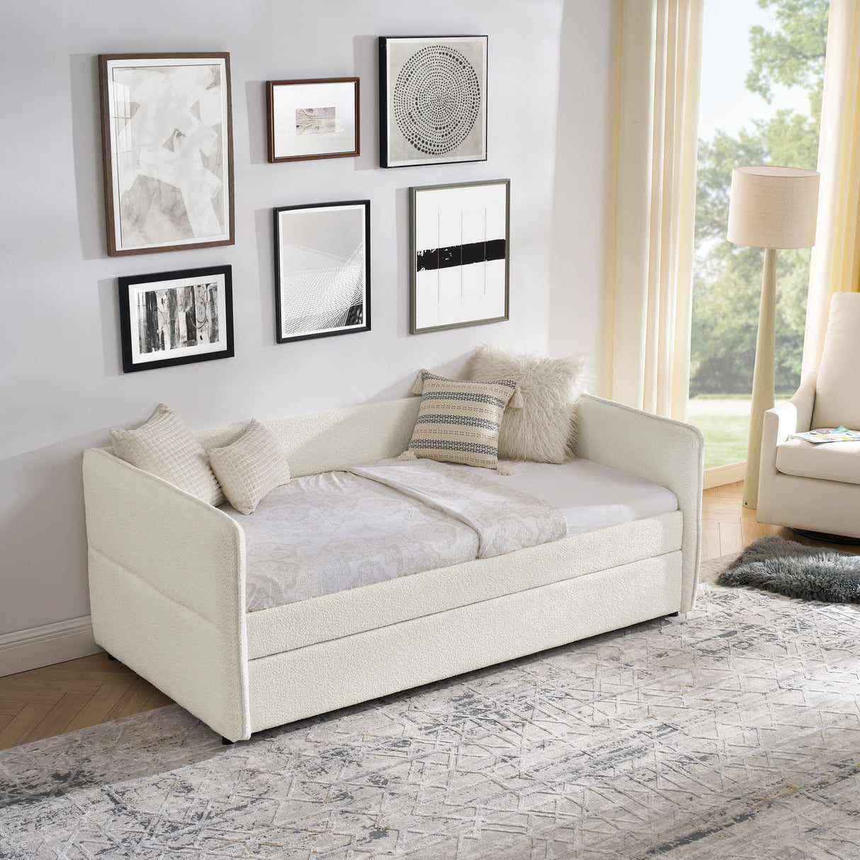 Upholstered Daybed With Pop Up Trundle