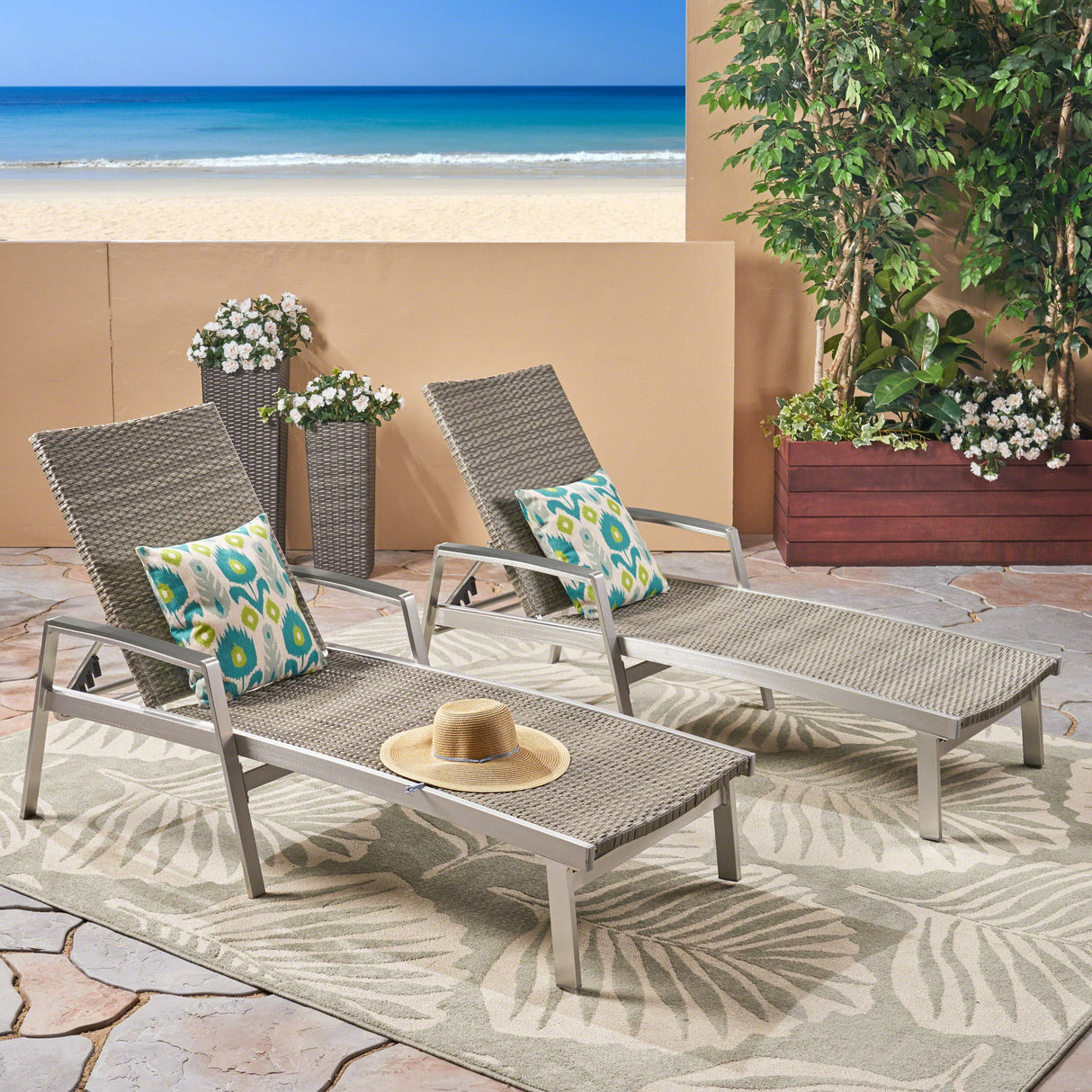 Oaxton - Chaise Lounge