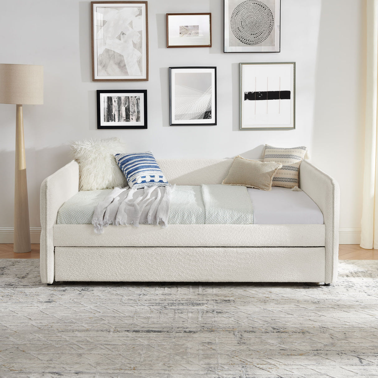 Upholstered Daybed With Pop Up Trundle